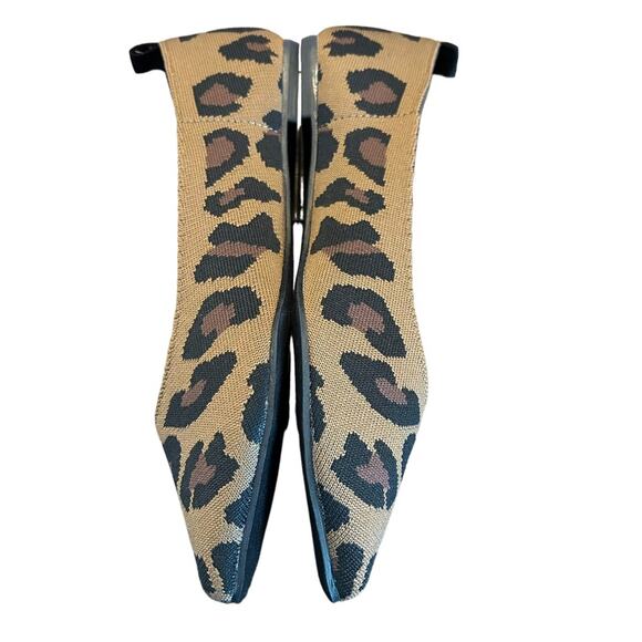Journee Collection Tayleen Leopard Knit Fabric Pointed Toe Flats Retro NEW 8.5 - Picture 8 of 11